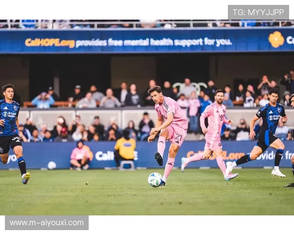 迈阿密国际球员通过游戏直播筹集十万元善款用于捐赠