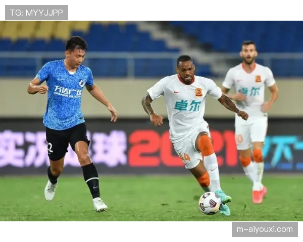 官方：布莱顿防守型中场吉尔莫因累计黄牌停赛，将缺席下一轮